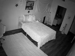 voyeurcam-lolavalentine23