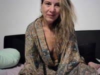 I’m an attractive MILF with a great body and brains. I’m always open for a nice chat and a listening ear — and we can see what else you might want from me…..
Hallo lekkere mannen , ik wacht op jullie.Heb veel leuke geile plannetjes in gedachten.Neem mij mee naar de VIP en ik zal je niet teleurstellen.