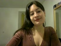 I’m a sensual Latina woman with a soft, feminine and confident presence. I love being admired and desired. I know how to tease with my body, my eyes, and my energy.
If you enjoy watching a woman who is comfortable with her sensuality and knows how to hold your attention, you’re in the right place.