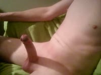 een mannelijk WEBCAM-MODEL (18+, alleen volwassenen) - - een VIDEOPRODUCER & CAMERAMAN van "erotische" en "18 +, NFSW" -filmproducties en andere video