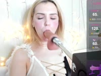 Hello, I m Kaya ♥Student, majority is psychology of marketing. I love to be here, to explore my sexuality and to share energy with u.Love to play with my fuckmachine, so join my room for the hot show