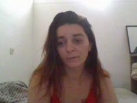 Hey salut toi, moi c’est loly 30 ans et maman de 4 enfants! Par ou commencer... Je suis une modèle webcam charismatique, sensuelle et naturelle. J’adore créer un espace de confiance où l’on peut s’amuser, se découvrir et s’exprimer librement. Ceux qui me connaissent disent que je suis drôle, coquine, attentionnée et toujours prête à offrir une expérience unique. Je fais en sorte que mes visiteurs se sentent à l’aise, désirés et importants. Ici, il ne s’agit pas seulement de regarder : je t’invite à vivre une vraie expérience de connexion, d’intimité et de plaisir partagé. J’aime jouer, explorer les fantasmes et te faire vivre un moment inoubliable