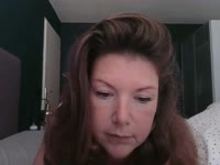 Pregnant, horny woman. Who loves to play.I