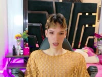 I am a very sensual, fun trans girl with a lot of energy. I love connecting with the people who enter my room and creating a warm, relaxed and fantasy-filled atmosphere. If you are looking for someone authentic, playful and who enjoys every moment with you, you are in the right place. I like to flirt, fulfill fantasies and make each visitor feel special.