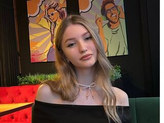 cam slut chat ClarineTimson