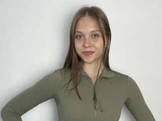 live cam chat ElviaSix
