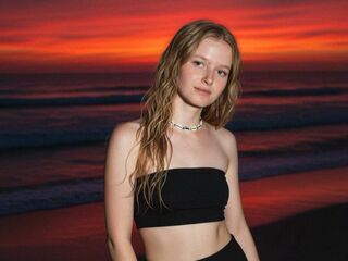 naked girl with webcam KeilaSmiekowski