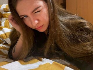 hot girl webcam KiraRustle