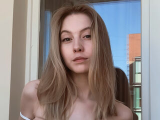 naked girl with webcam LizbethBulmer