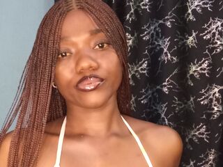 camwhore masturbating with vibrator LunaVerona
