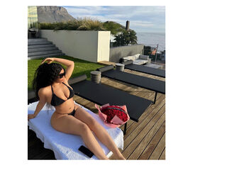 free live webcam sex SarraJames