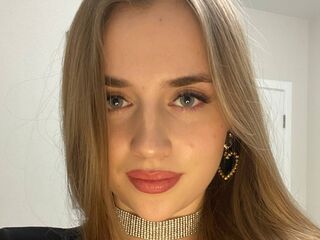 webcam babe chatroom SonyMiller