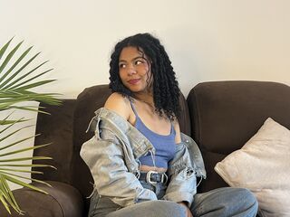 cam girl masturbating AddanasDaven