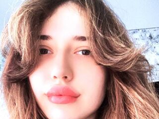 naughty camgirl fingering shaved pussy AliceTrisavya