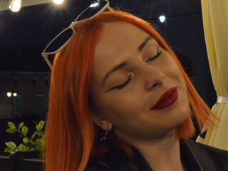 live chatroom AlisMoona