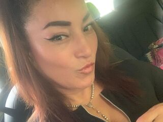 camwhore masturbating with vibrator AlisonMeyers
