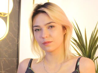 hot cam girl masturbating with dildo AlysiaBennet