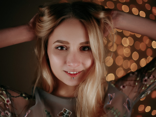 girl AmandaLeen