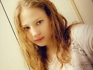 camwhore picture AmandaMini