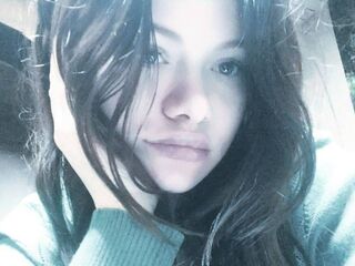 topless webcamgirl AngelaForman