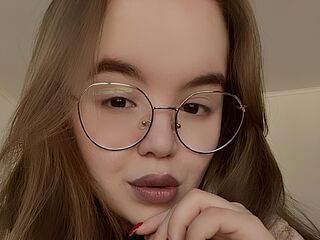 cam girl showing pussy AnnetPovilain