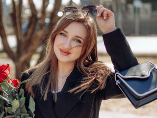 chatslut AnnetteGoldstein