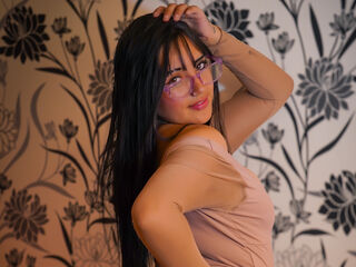 hot cam girl AnyaHeart