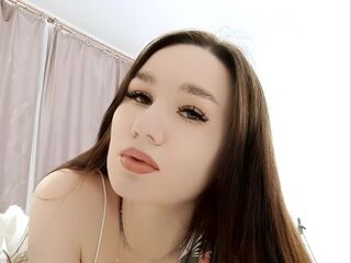 girl naked AriaVoerman
