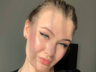 stripper cam ArlettaVatter