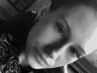 naughty cam girl fingering pussy AsyaFoxie