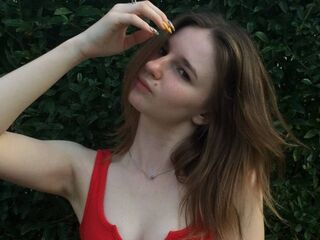 naked camgirl fingering pussy AzzieMozee