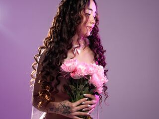 sexchat room BellaClaire