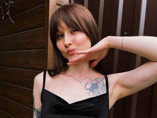 naked cam girl photo BellaMirage