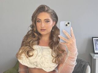 cam whore live BernieceWarmath