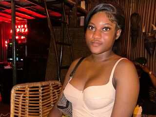 live strip tease show BiancaStyles