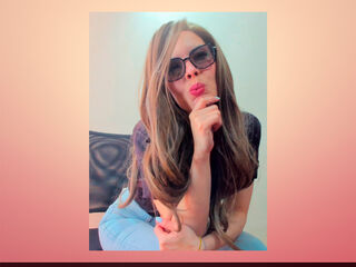 cam sex show CamiRoberts