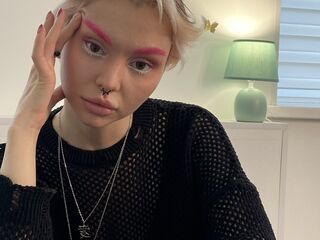 masturbating cam girl CarmeliaPolyak