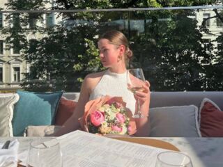 live chatroom CarolMeinhard