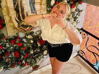 girl topless chat CarolinaEsteban