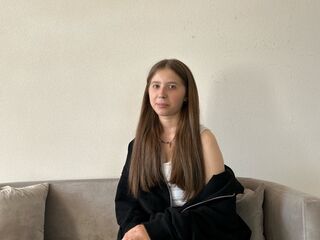 fingering girl chat CatherineRichard