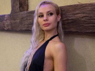chat room live show CathiGetsinger