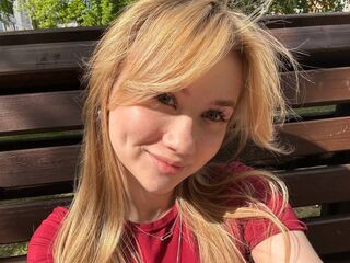 sexy webcamgirl pic CelestineVale