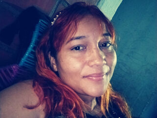 naked webcamgirl photo CharlotePerez