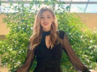 naked camgirl masturbating CharlotteReimer