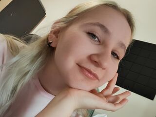 sex web cam chat room ChristiaRetterat