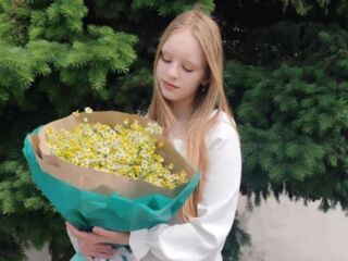 fingering cam girl picture ChristieBrozyna