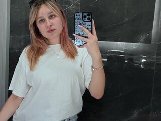camgirl shaving pussy ChuFlorendo