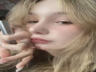 girl camsex CicelyAdessa