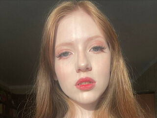 hot naked cam girl ClarisaTaubert