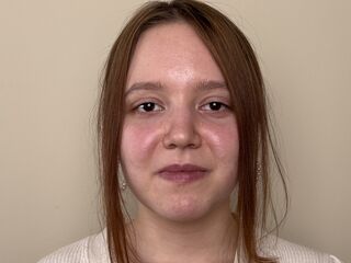 camgirl playing with dildo CleoLibrith